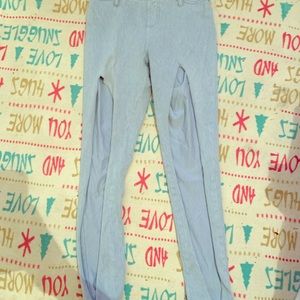 Blue jeans Distressed